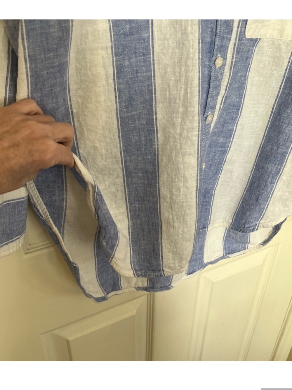 Maeve The Bennet Button Down
Linen/Cotton Blend Shirt - size Small / Medium - Picture 6 of 9
